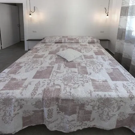 Aestatisdomus Aparthotel Uggiano La Chiesa