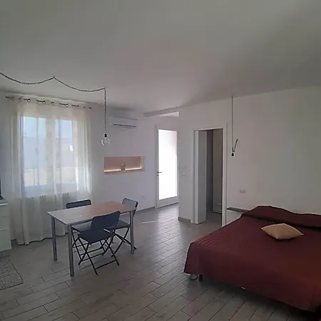 Aestatisdomus Aparthotel
