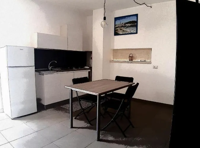 Aestatisdomus אוג'אנו לה קייזה